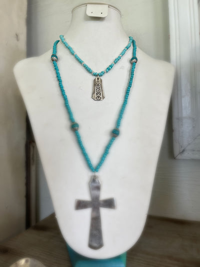 Turquoise Glass Bead Choker with Spoon Pendant FORTUNE - #5703