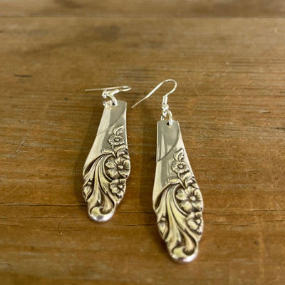 Floral Oneida Evening Star teardrop spoon earrings close up detail
- handcrafted from upcycled vintage silverware - Laughing Frog Studio