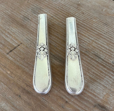 Knife Vase or Boutonniere with Magnet - ADORATION