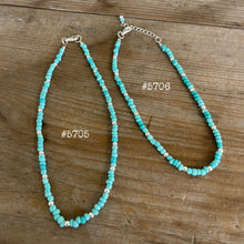 Turquoise Glass Bead Accent Choker Necklace