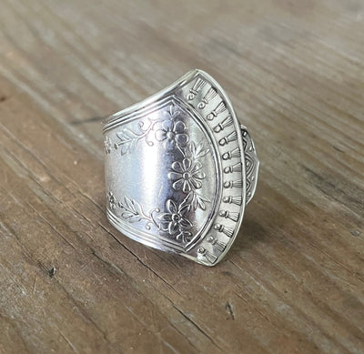 Spoon Ring - CROWN - #5868