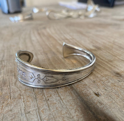 Spoon Cuff Bracelet - BADASS - Lorain