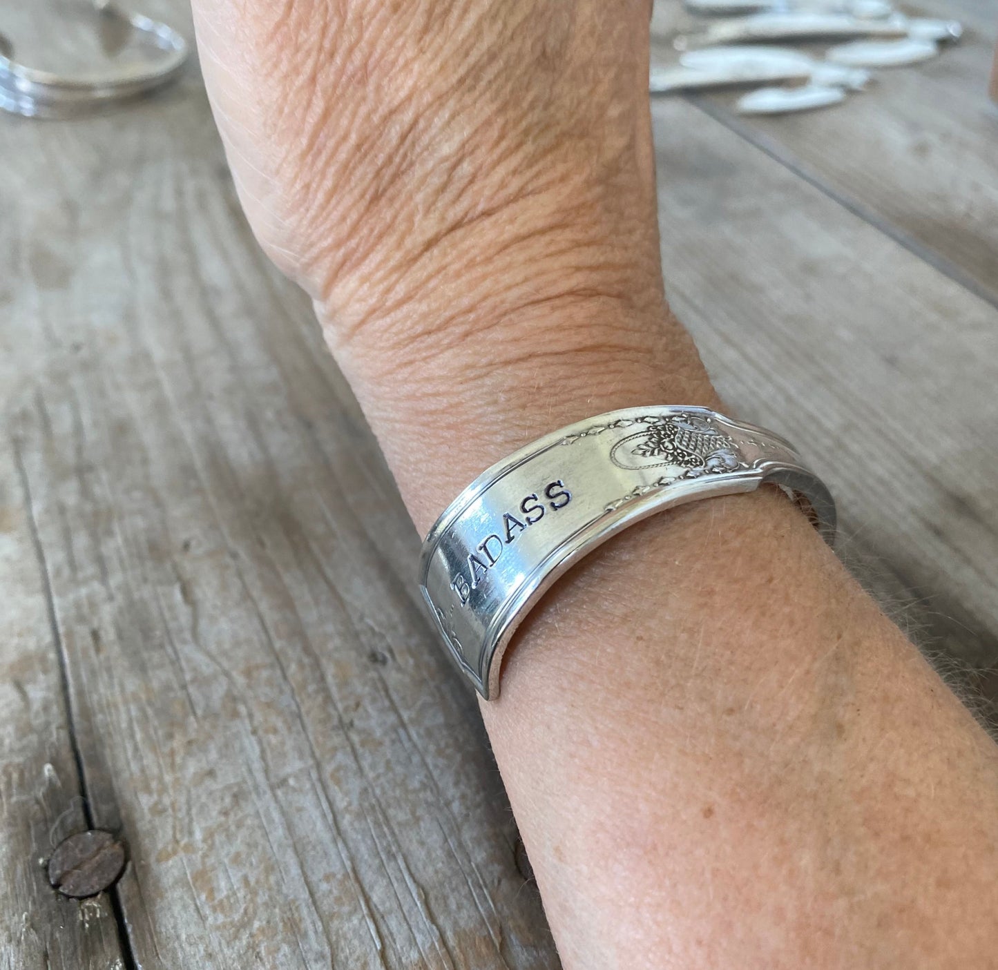 Spoon Cuff Bracelet - BADASS - SHAKESPEARE - #5324