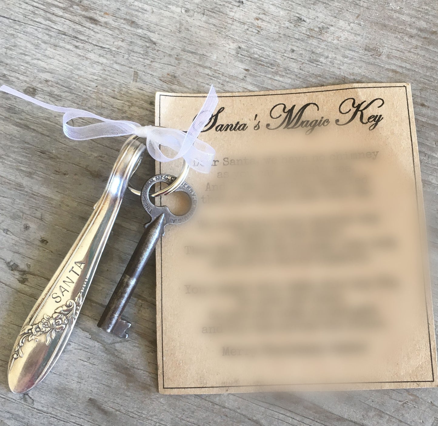 Santa's Magic Key - QUEEN BESS - #3103