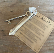 Santa's Magic Key - #3949