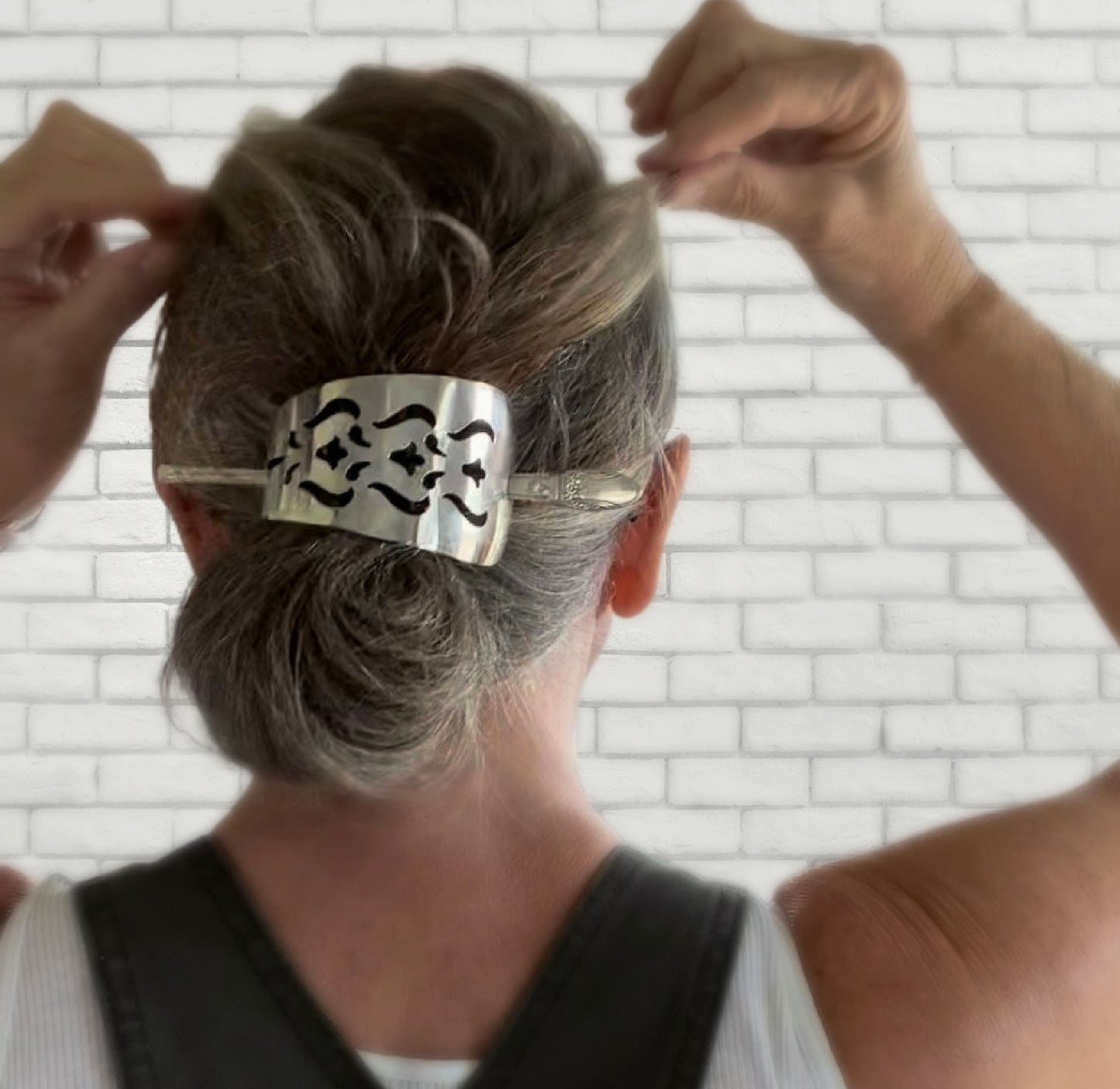 Cake Server Hair Barrette - FIRST LOVE - #5584