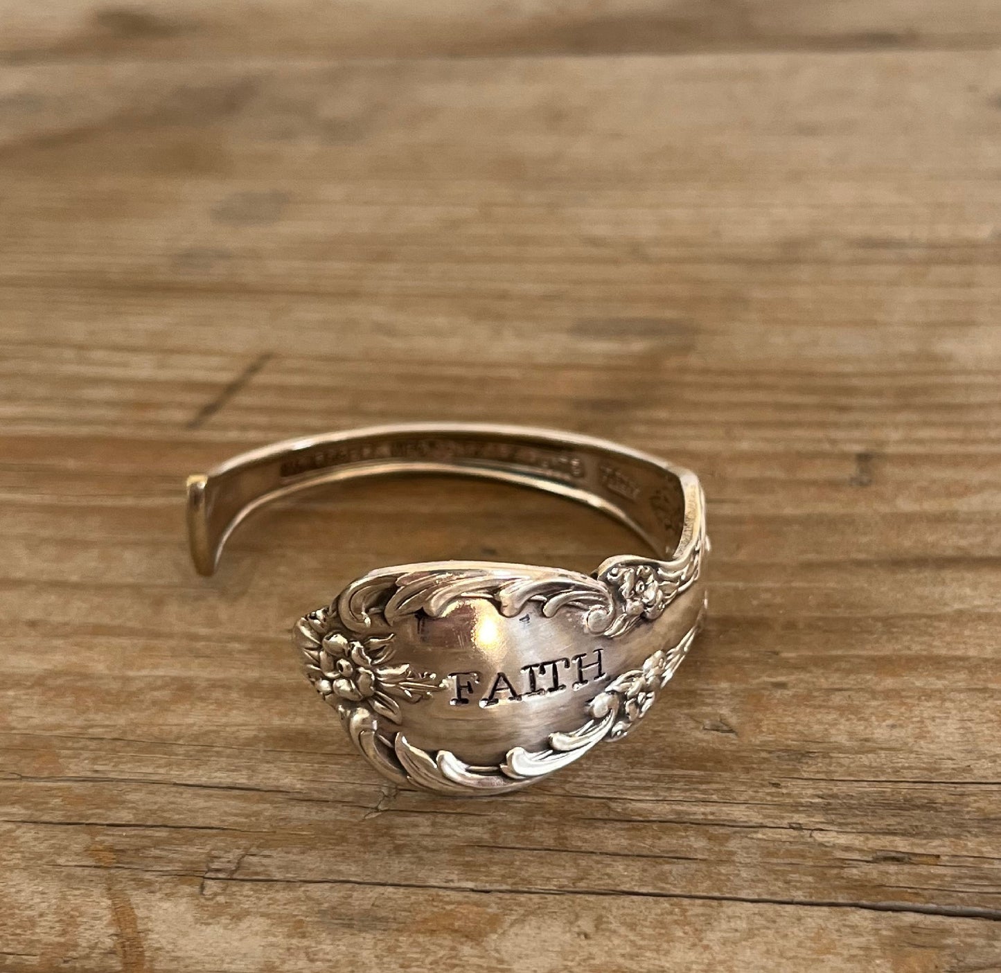Spoon Cuff Bracelet - FAITH - GRAND ELEGANCE - #5609