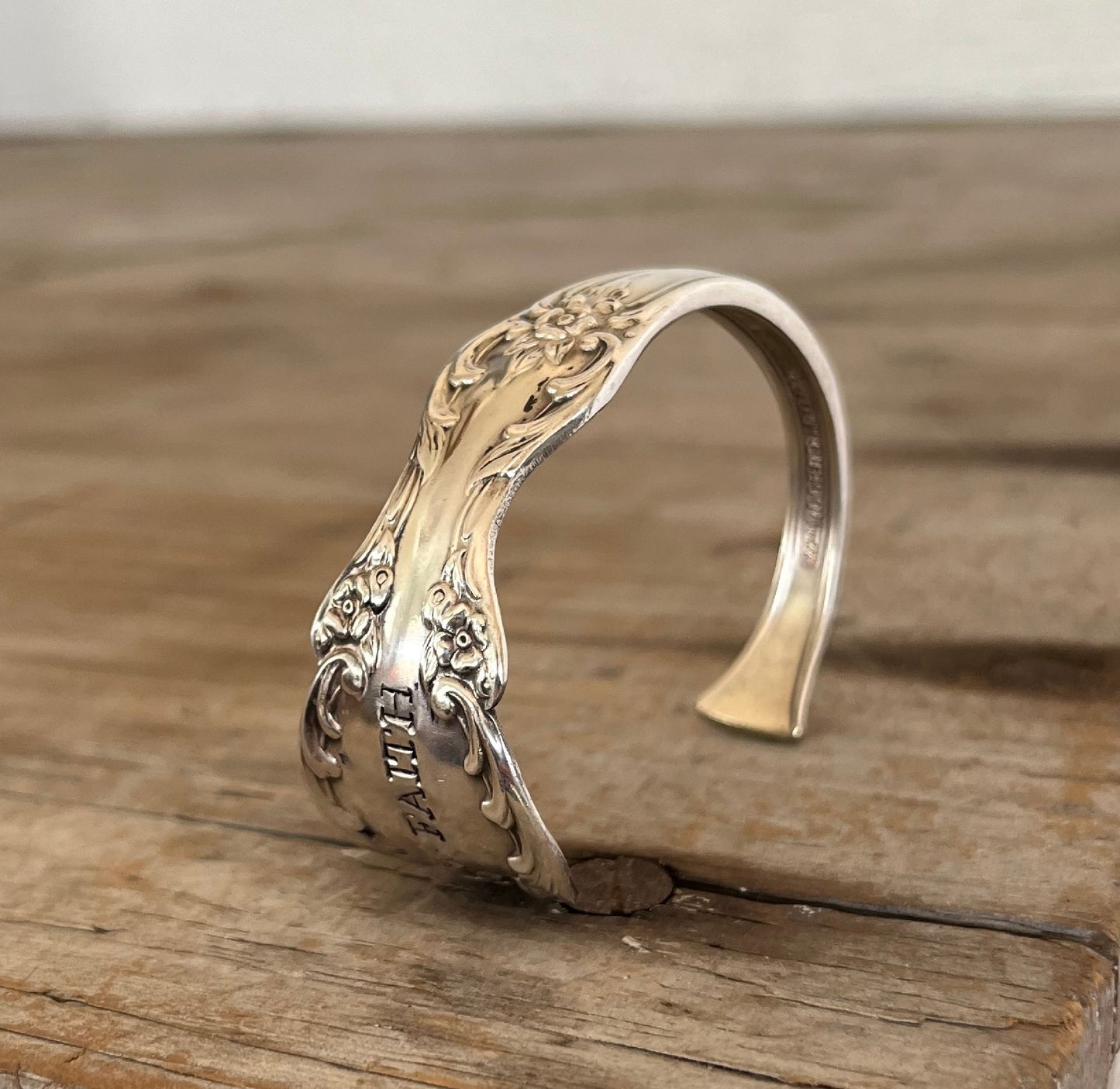 Spoon Cuff Bracelet - FAITH - GRAND ELEGANCE - #5609