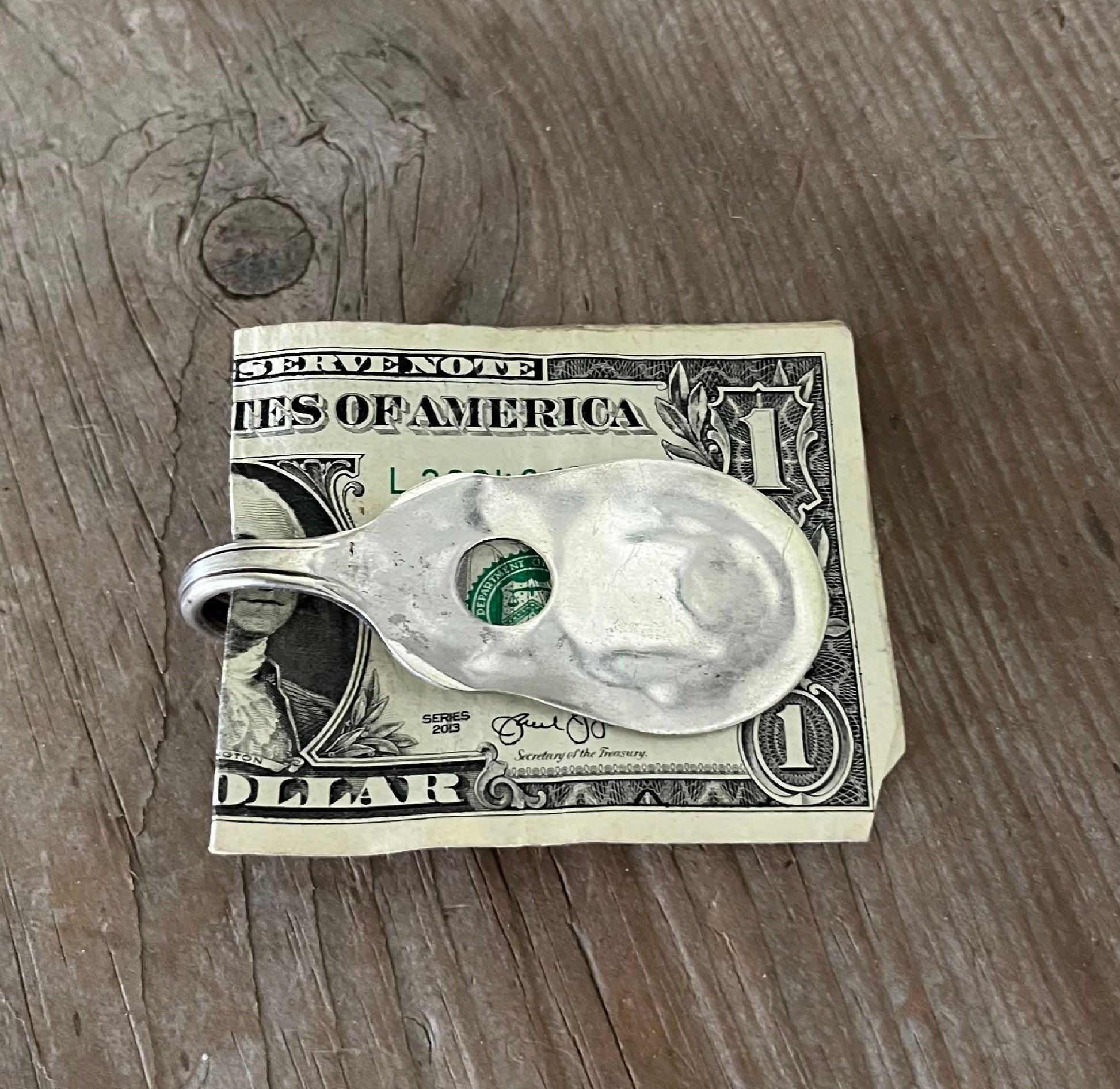 Upcycled vintage spoon guitar money clip VISION - 1923 silverplate sugar spoon