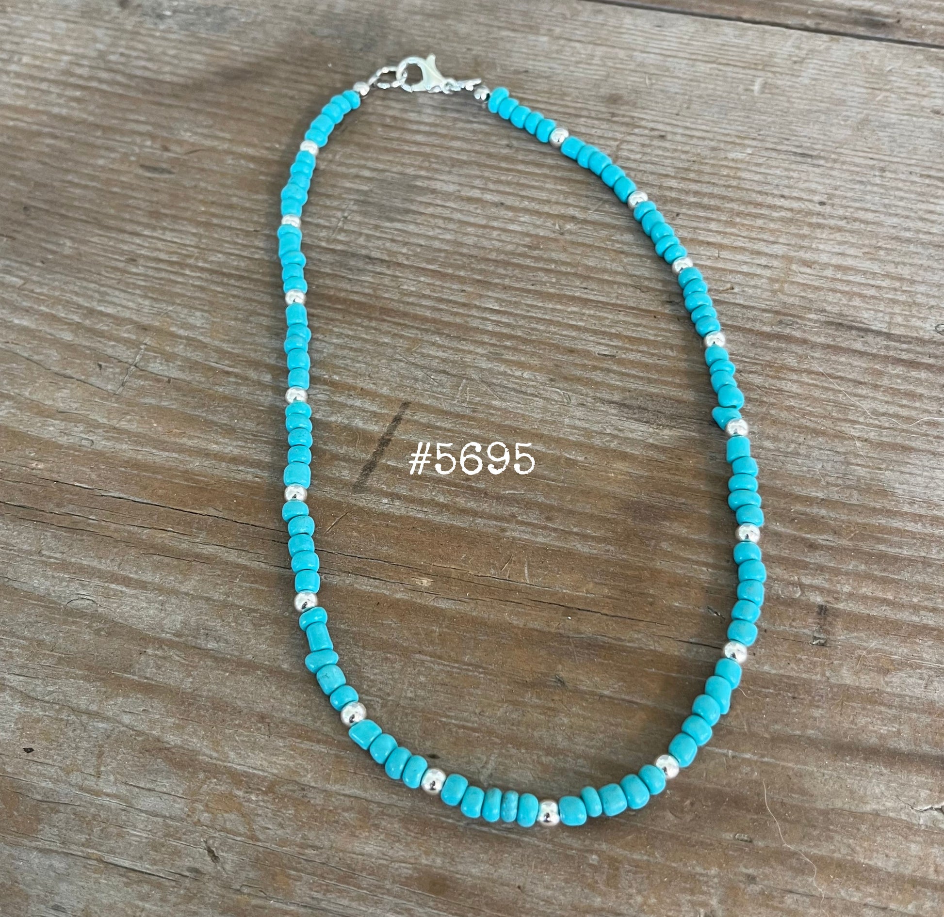  turquoise bead choker necklace with intermittent silver sphere beads, 15-inch handstrung jewelry