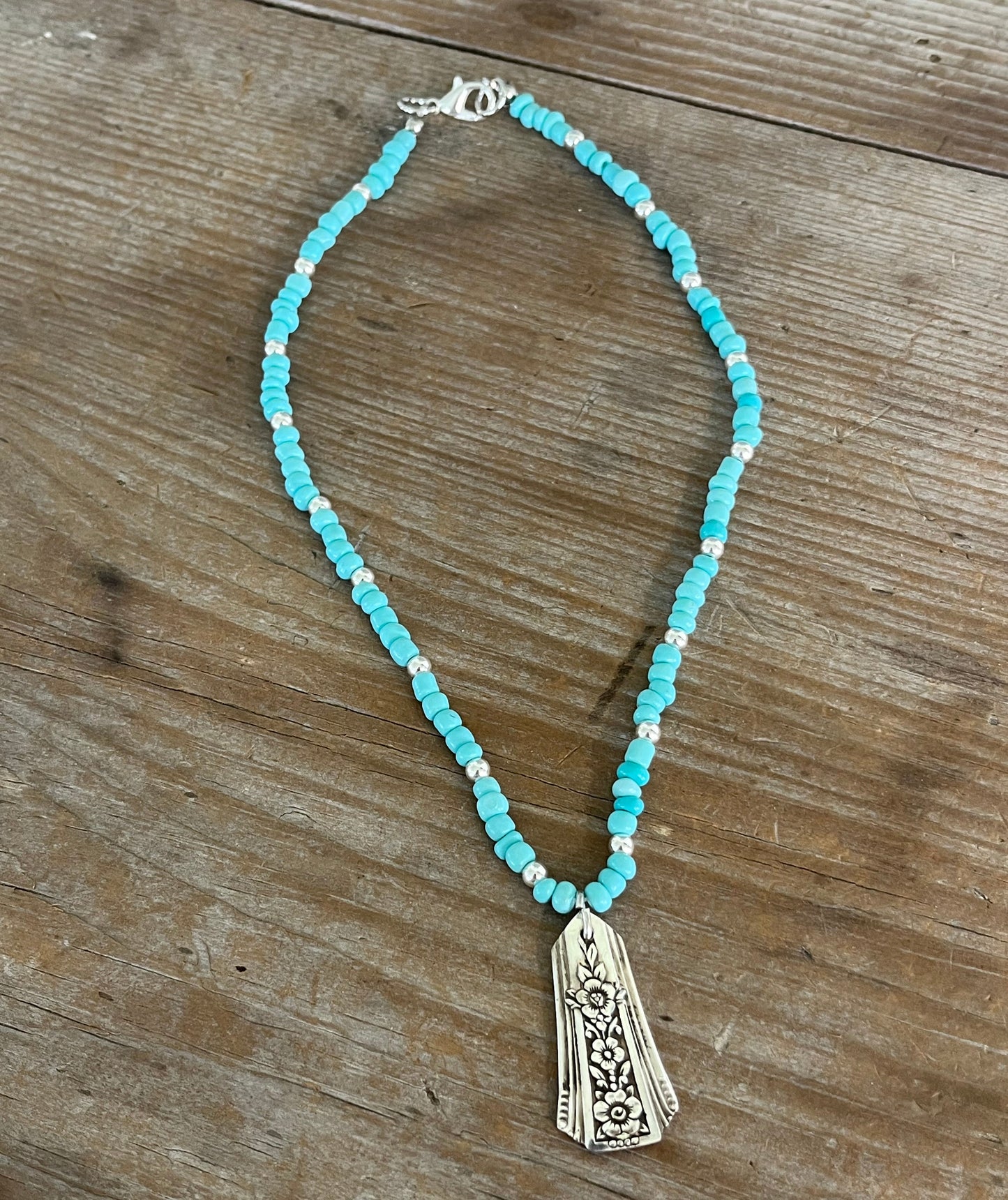 Turquoise Glass Bead Choker with Spoon Pendant FORTUNE - #5703