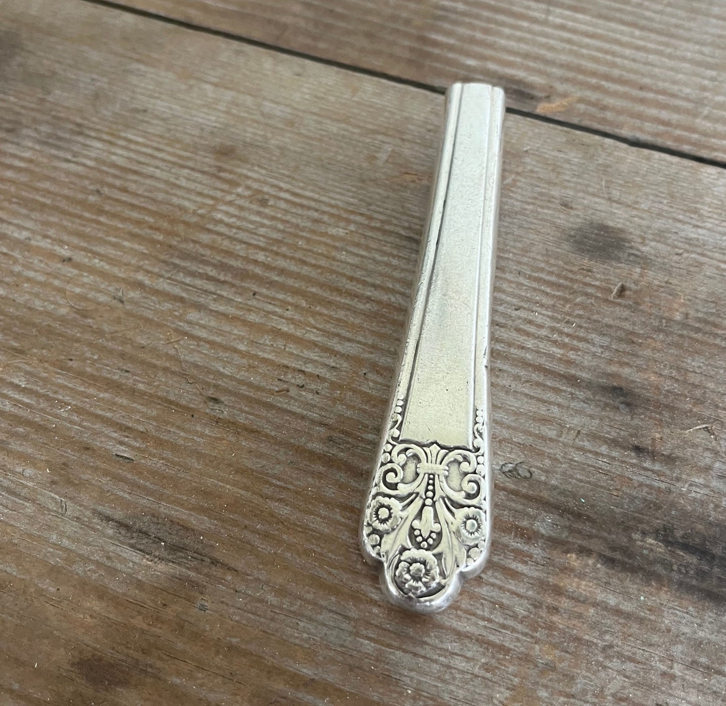 Knife Vase or Boutonniere with Magnet - PRECIOUS