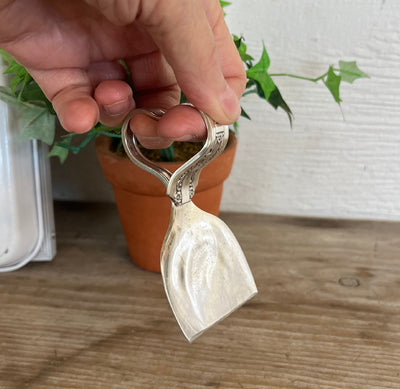 Ergonomic Spoon Cheese Knife - LIDO - #6007