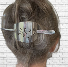 Cake Server Hair Barrette - MEADOW FLOWER- #6088