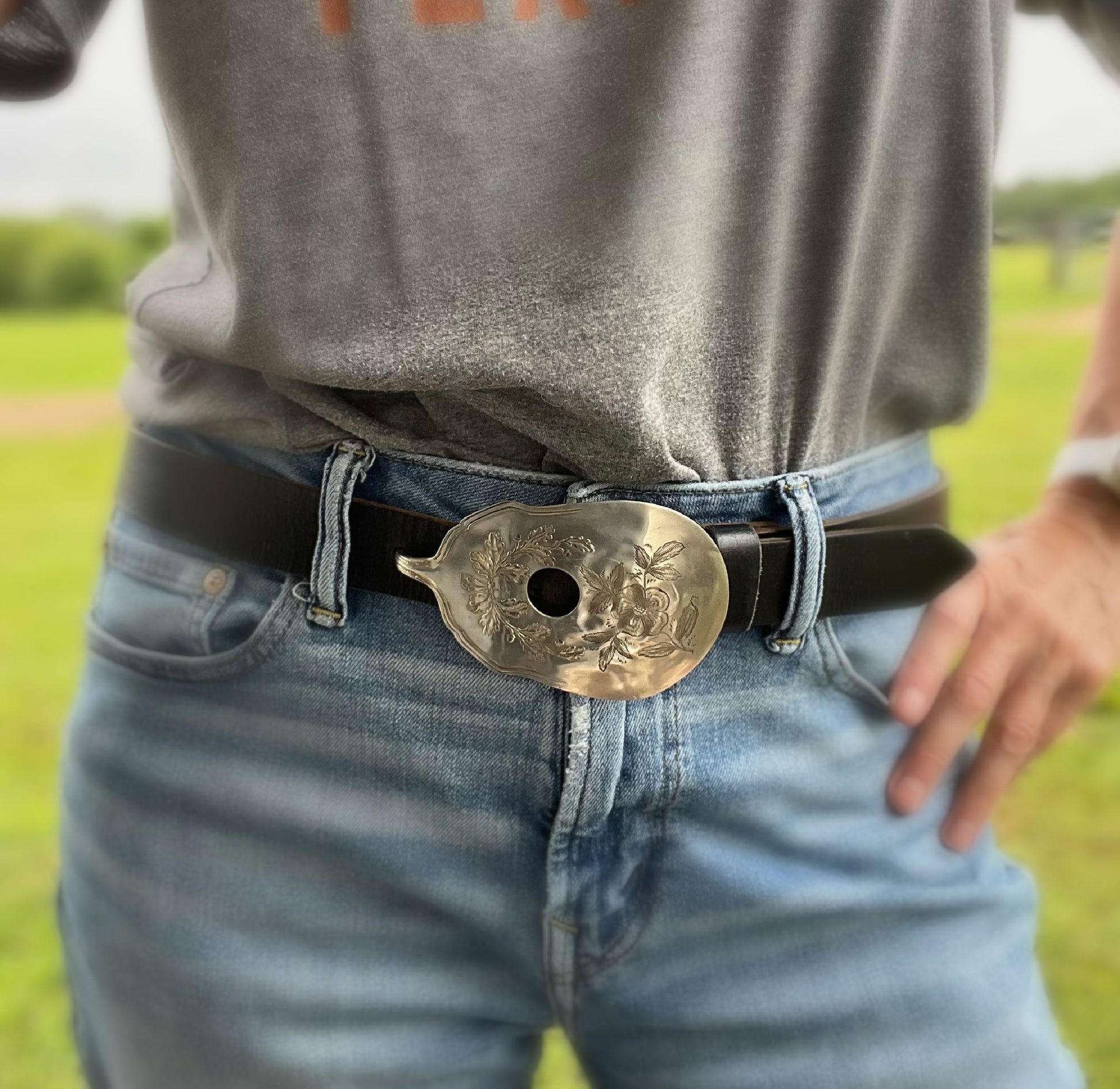 Guitar spoon belt buckle worn on leather snap belt - handcrafted from upcycled 1913 Wm. Rogers & Son Fair Oak silverplate - Laughing Frog Studio