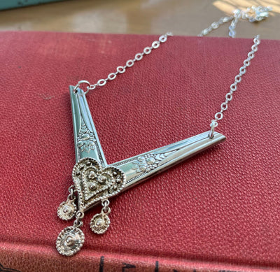 Handmade silverplate spoon chevron choker necklace with vintage earring heart adornment, upcycled William Rogers 1937 statement jewelry