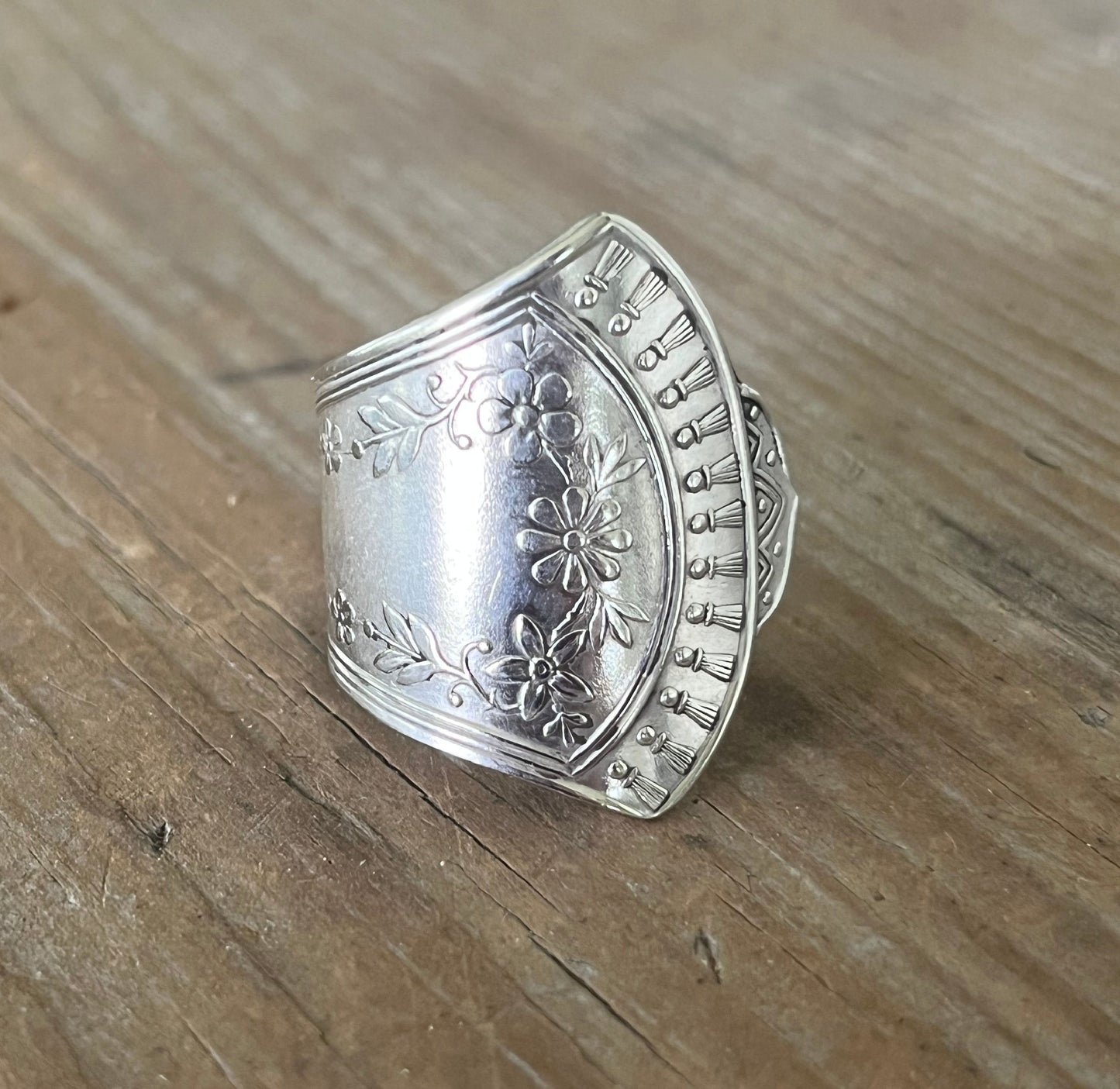 Spoon Ring - CROWN - #5868