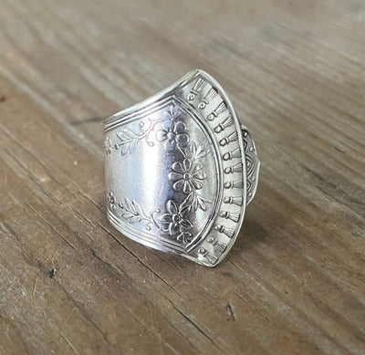 Spoon Ring - CROWN - #5868