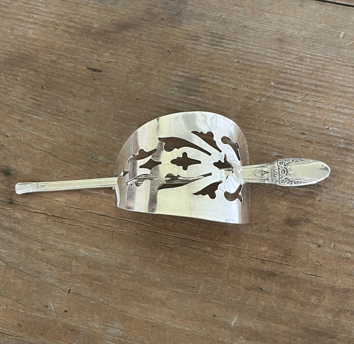 Cake Server Hair Barrette - FIRST LOVE - #6185