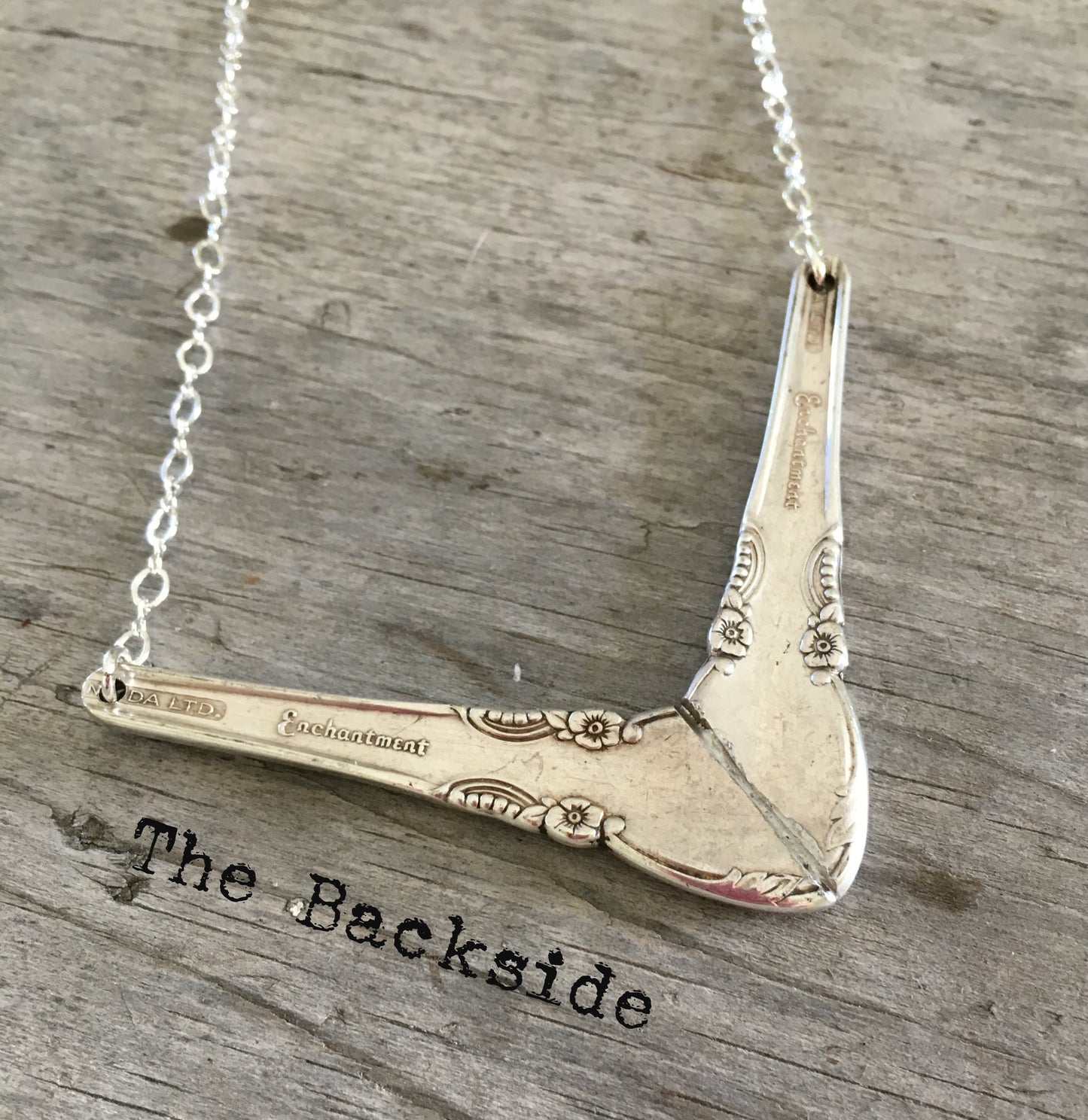 Spoon Chevron Necklace - ENCHANTMENT- #3985
