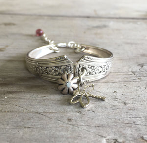 Spoon Bracelet Community Fortune with Dragonfly Charm