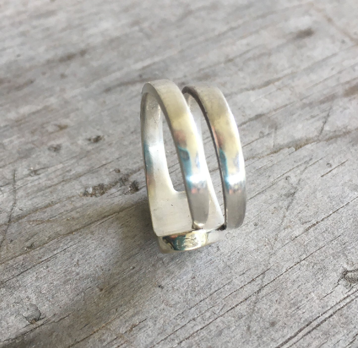 Double fork tine ring size 10