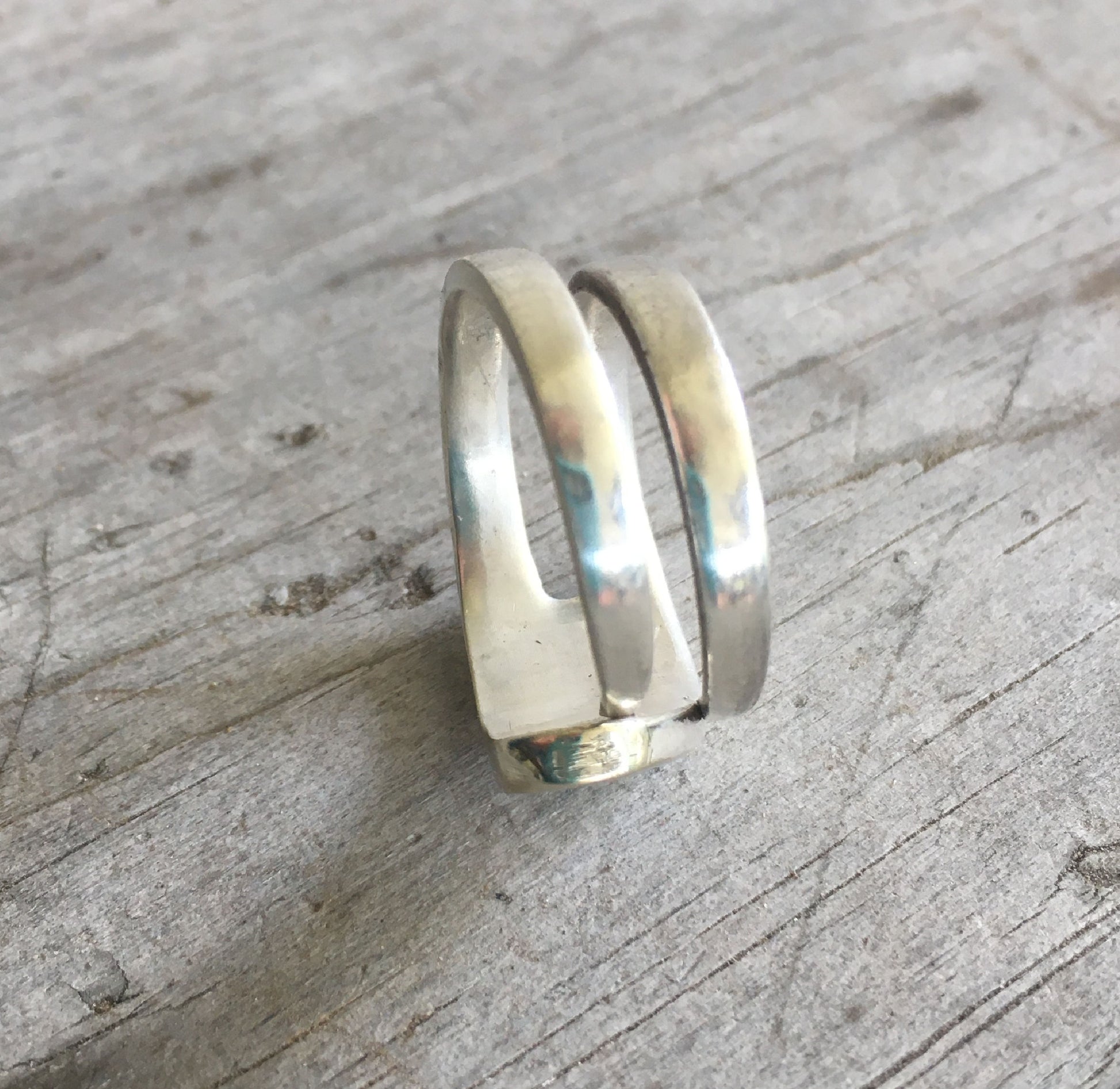 Double fork tine ring size 10