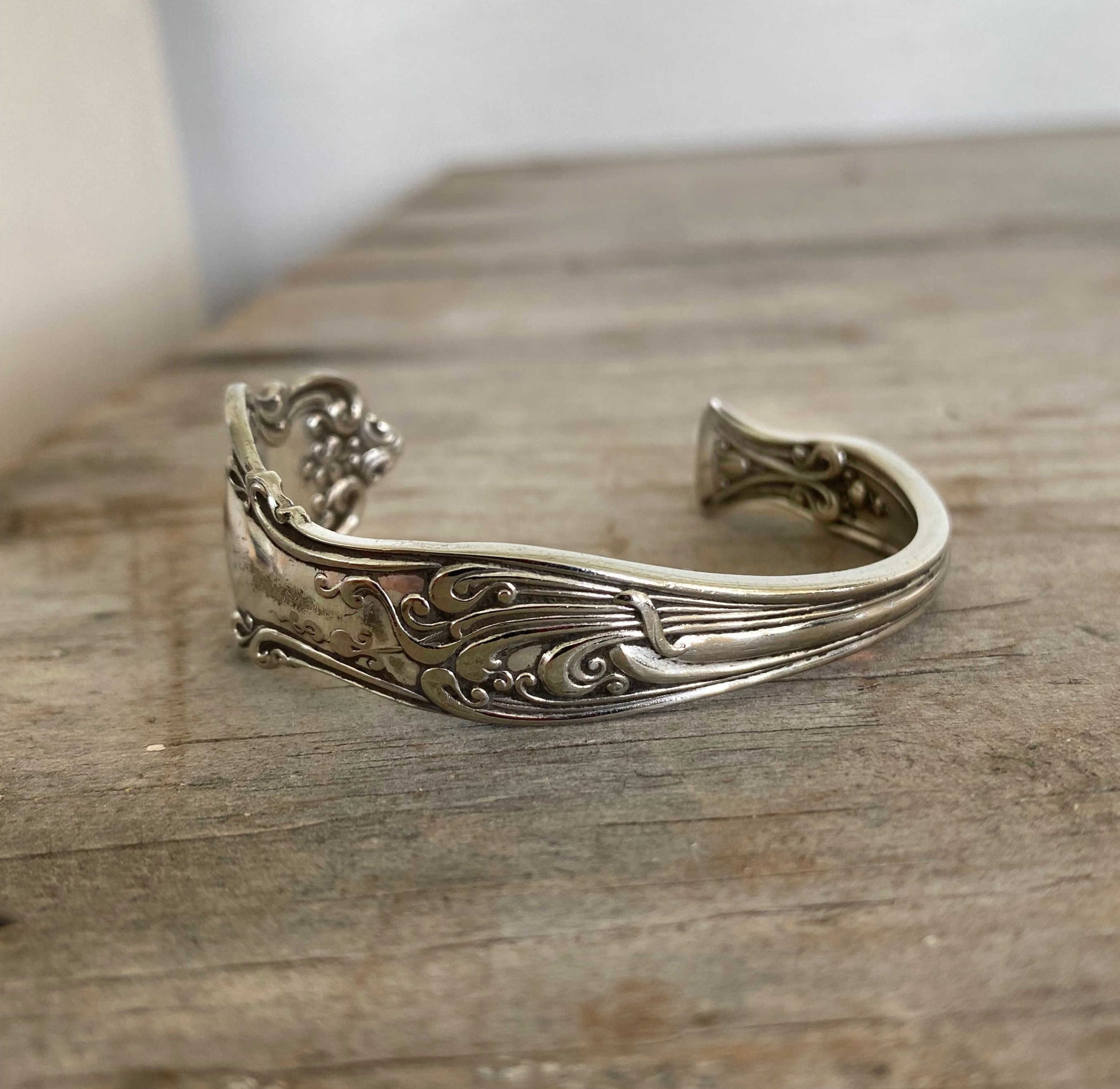 Classic Art Nouveau Design on this handmade spoon cuff bracelet
