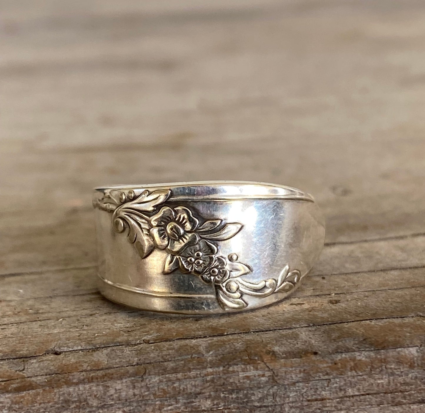 SALE Spoon Ring - Queen Bess - #4832
