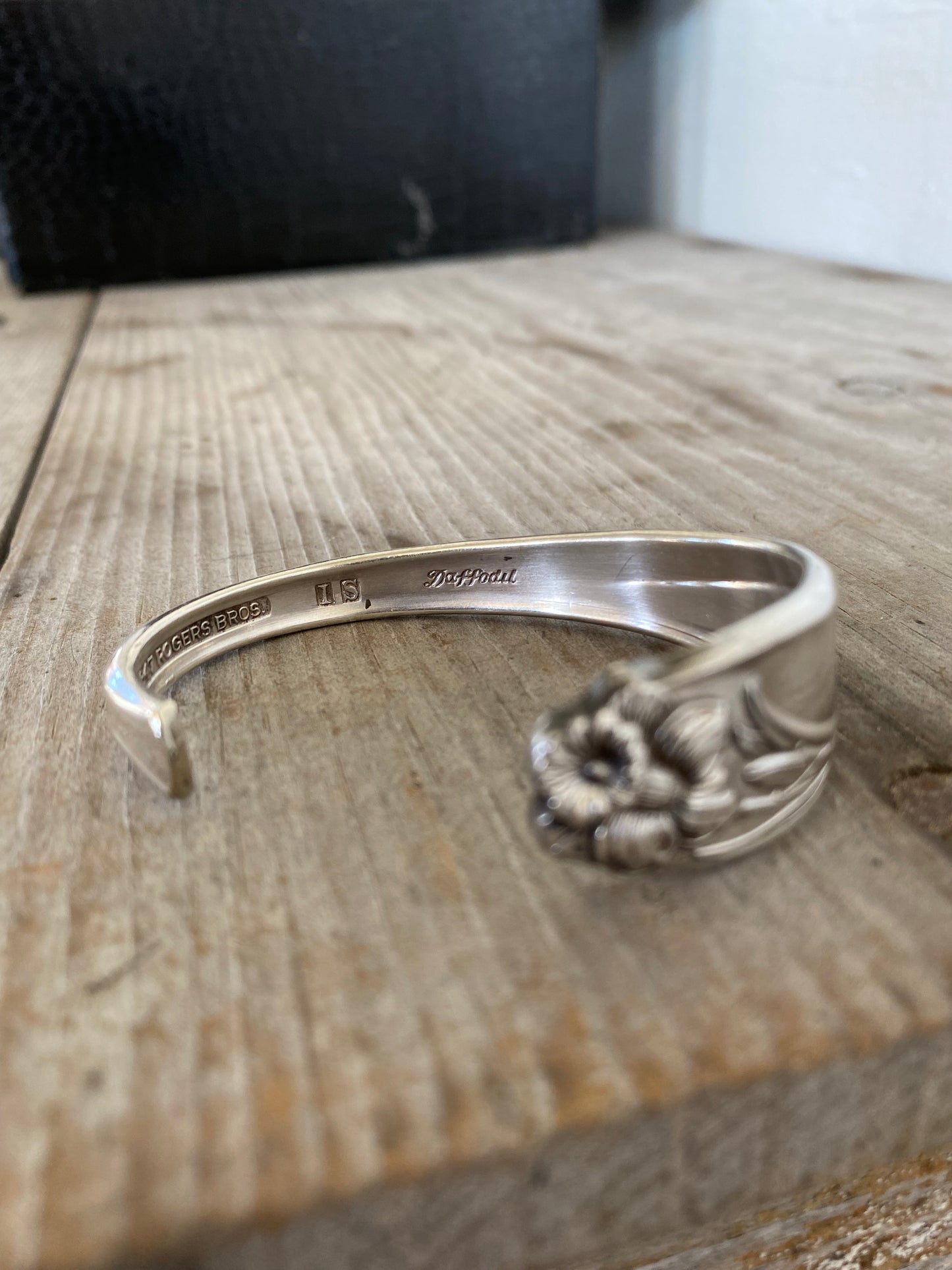Spoon Cuff Bracelet - DAFFODIL - 4865