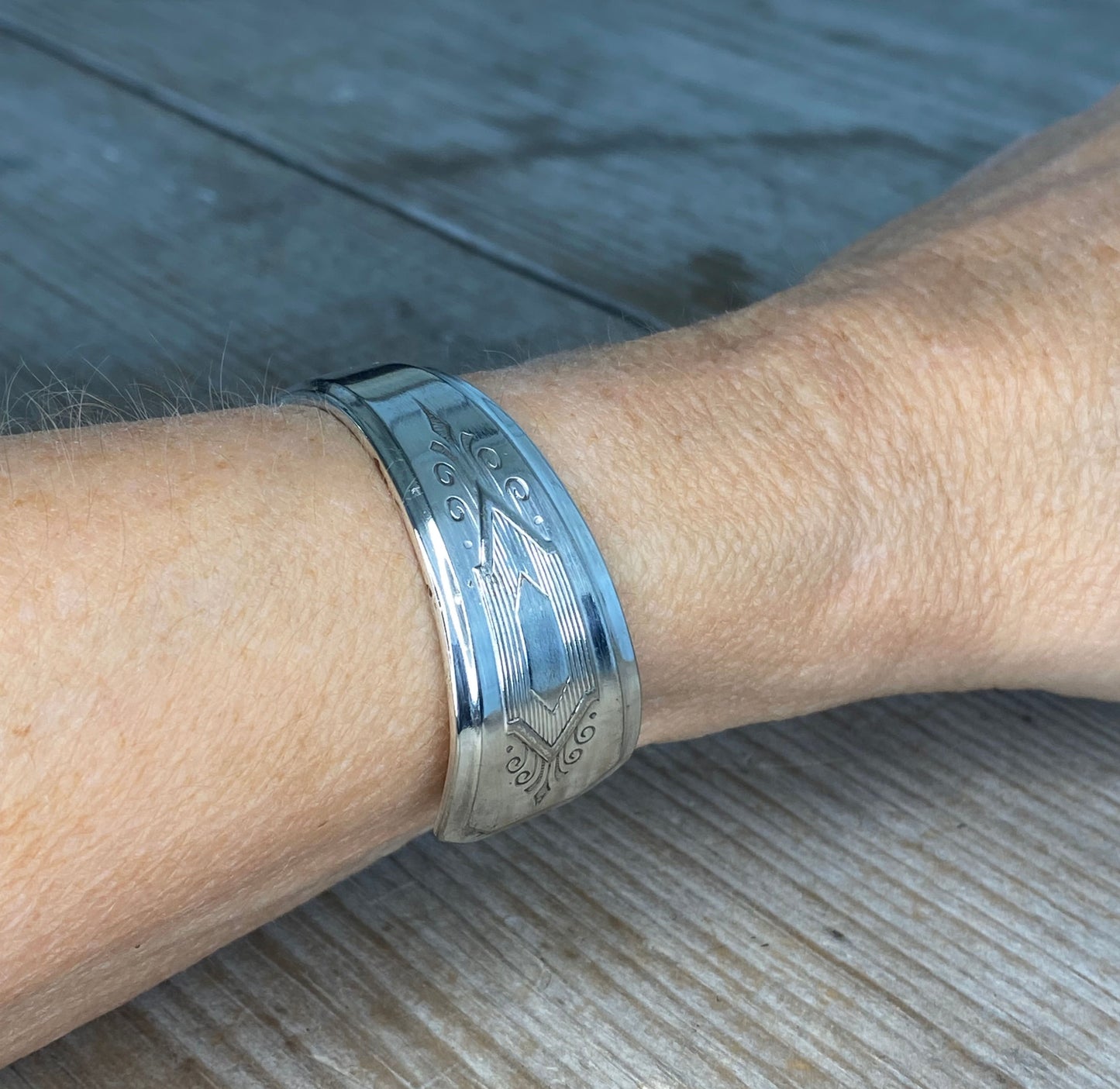 Spoon Cuff Bracelet - NUART - #4924