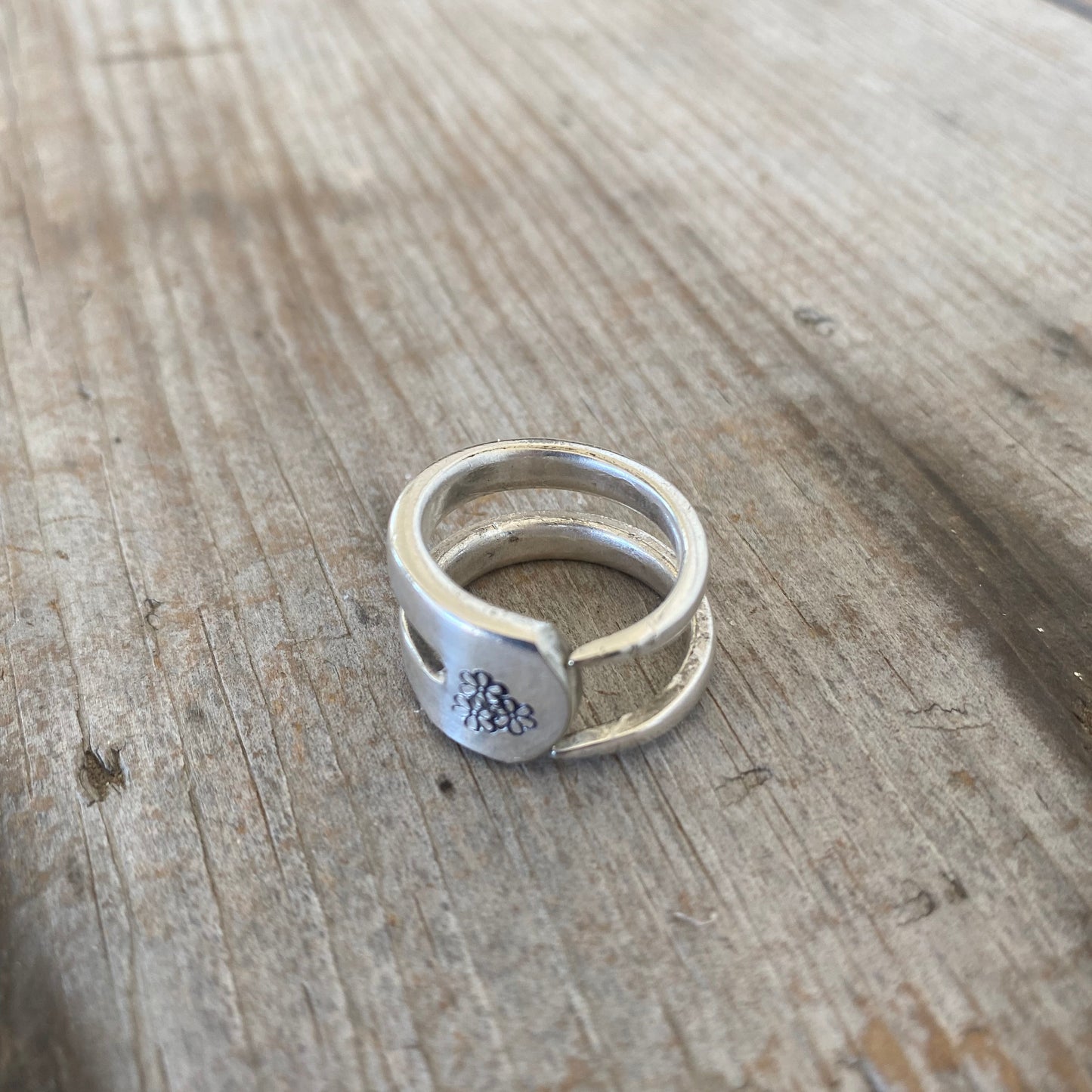 Fork Tine Ring - Double - Trio of Daisies - SIZE 7.5 - #5826