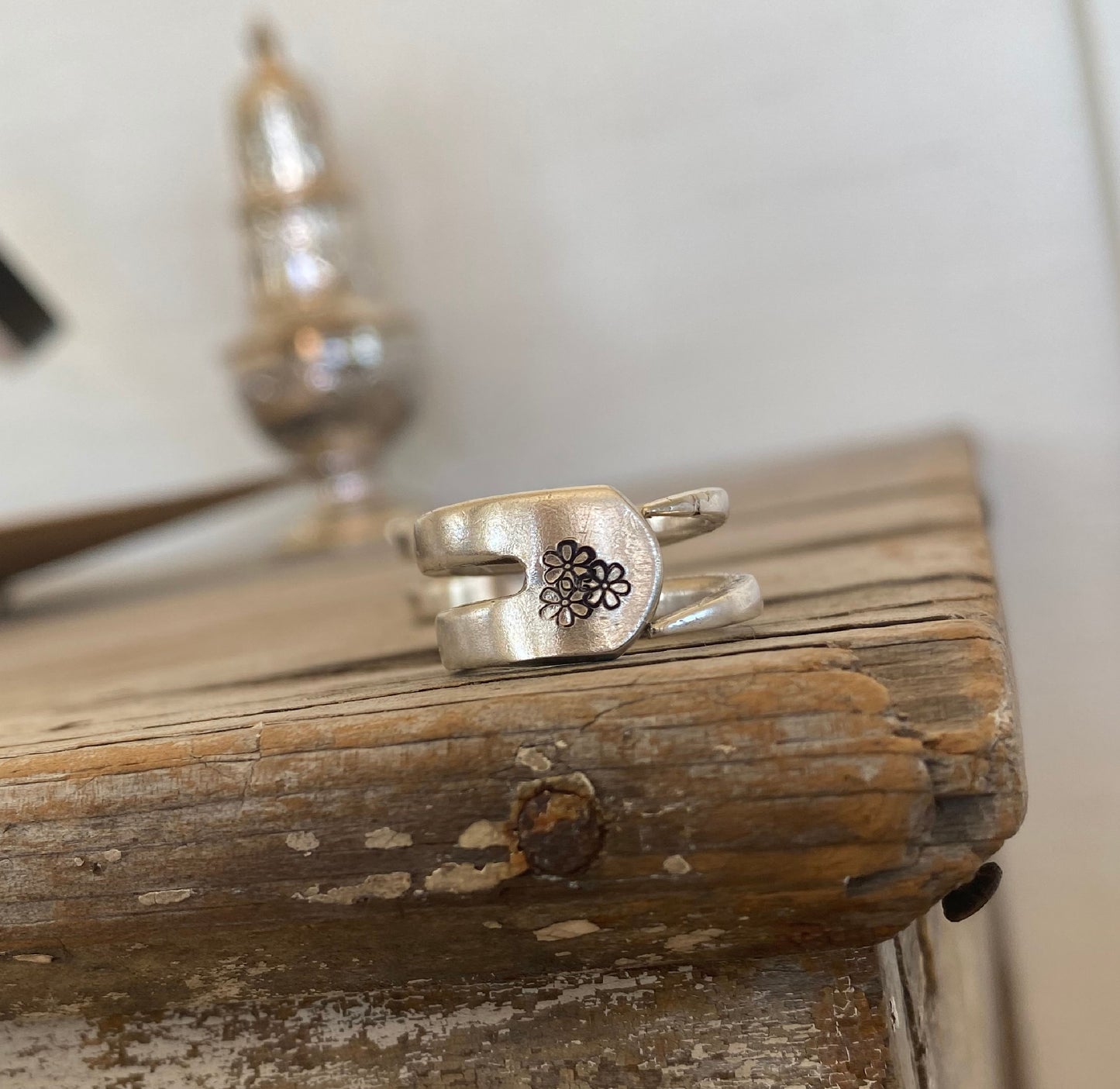 Fork Tine Ring - Double - Trio of Daisies - SIZE 7.5 - #5826