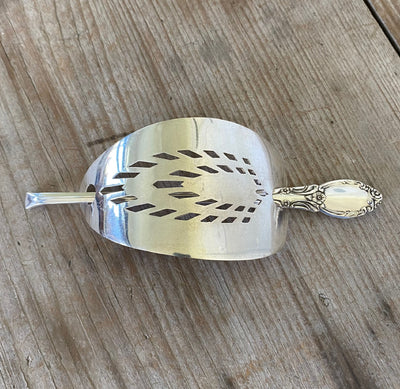 Cake Server Hair Stick Barrette - ENCHANTMENT
