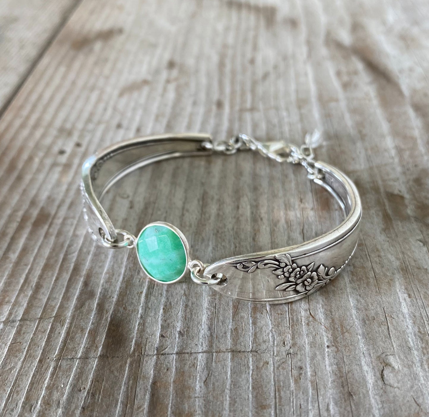 Spoon Link Bracelet with Jadeite Coin Bead - #5080