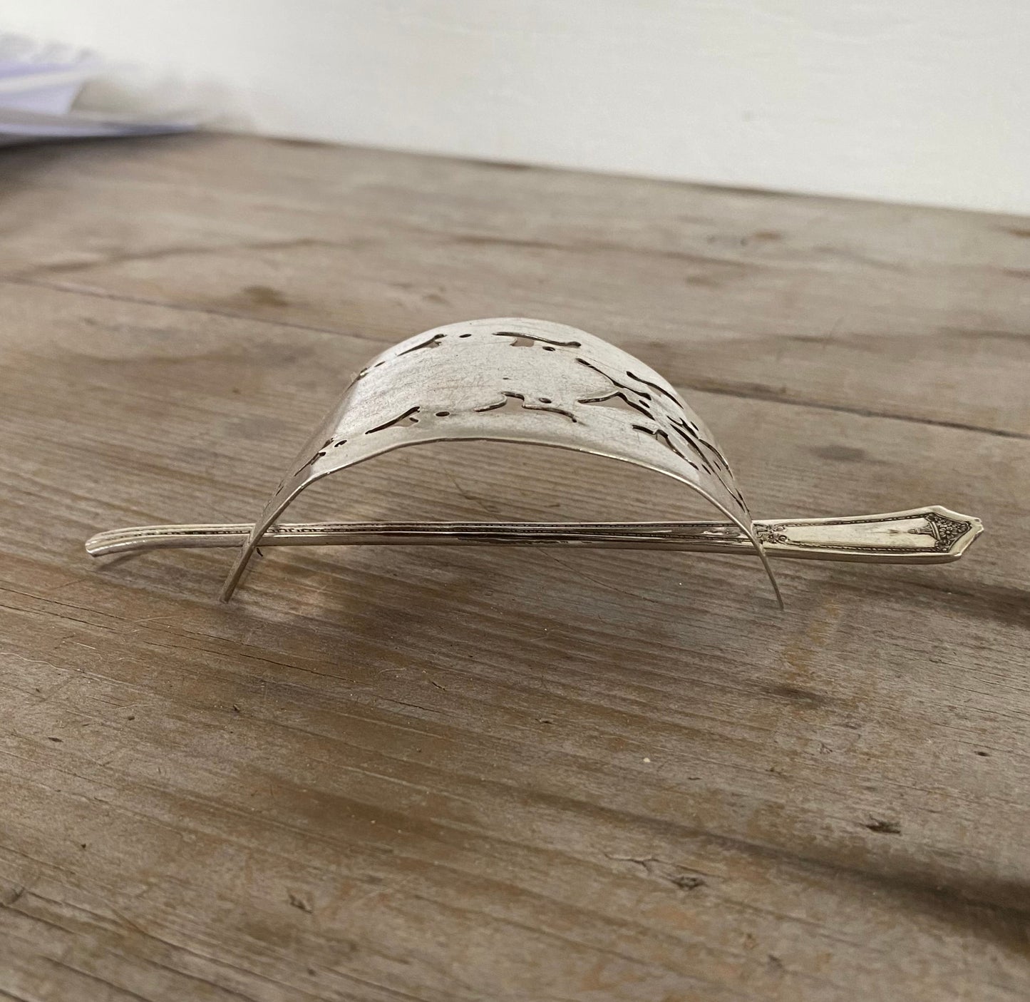 Cake Server Hair Barrette - BOUQUET - #5187