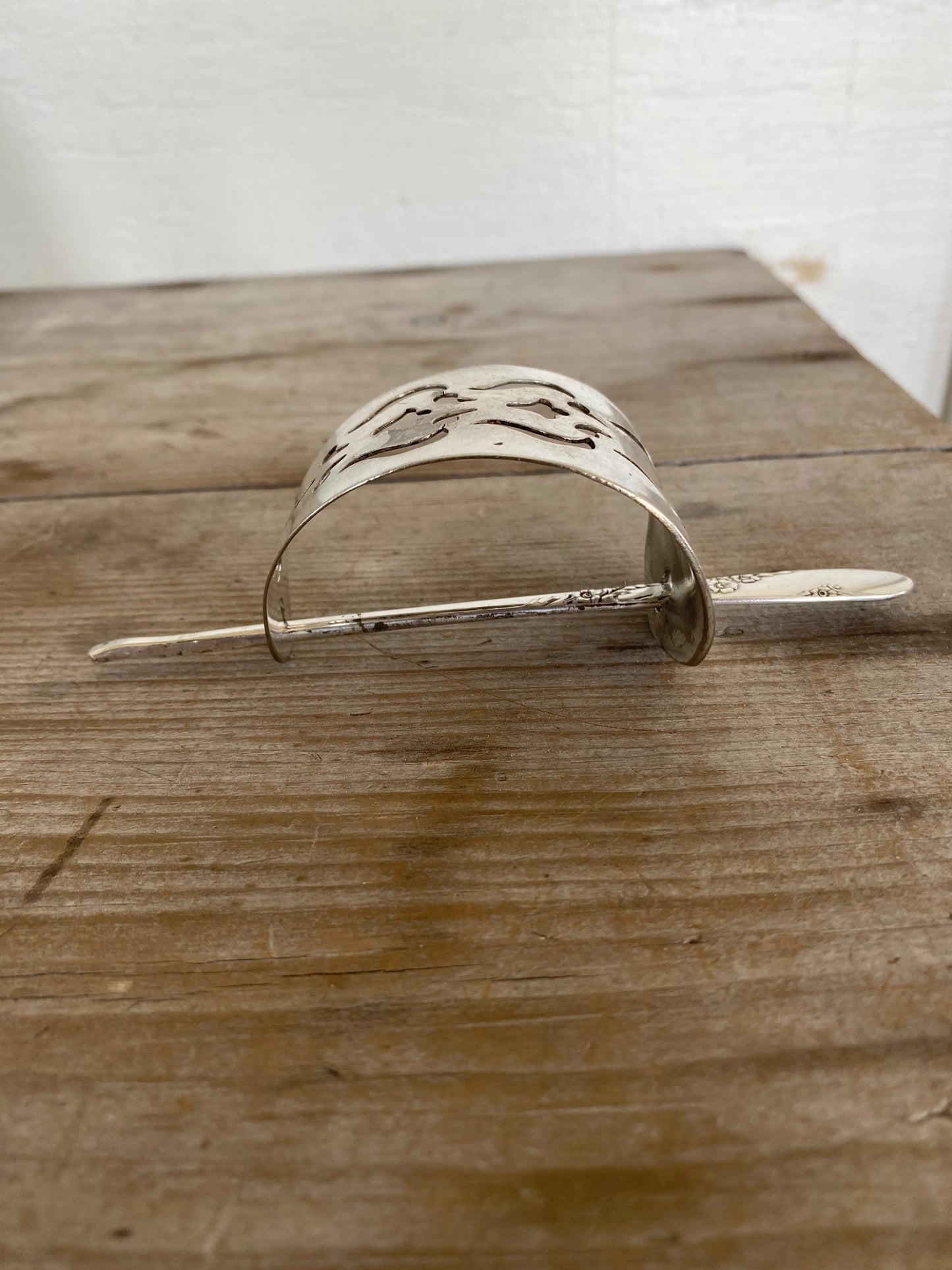 SALE Cake Server Hair Barrette - BRIDAL WREATH