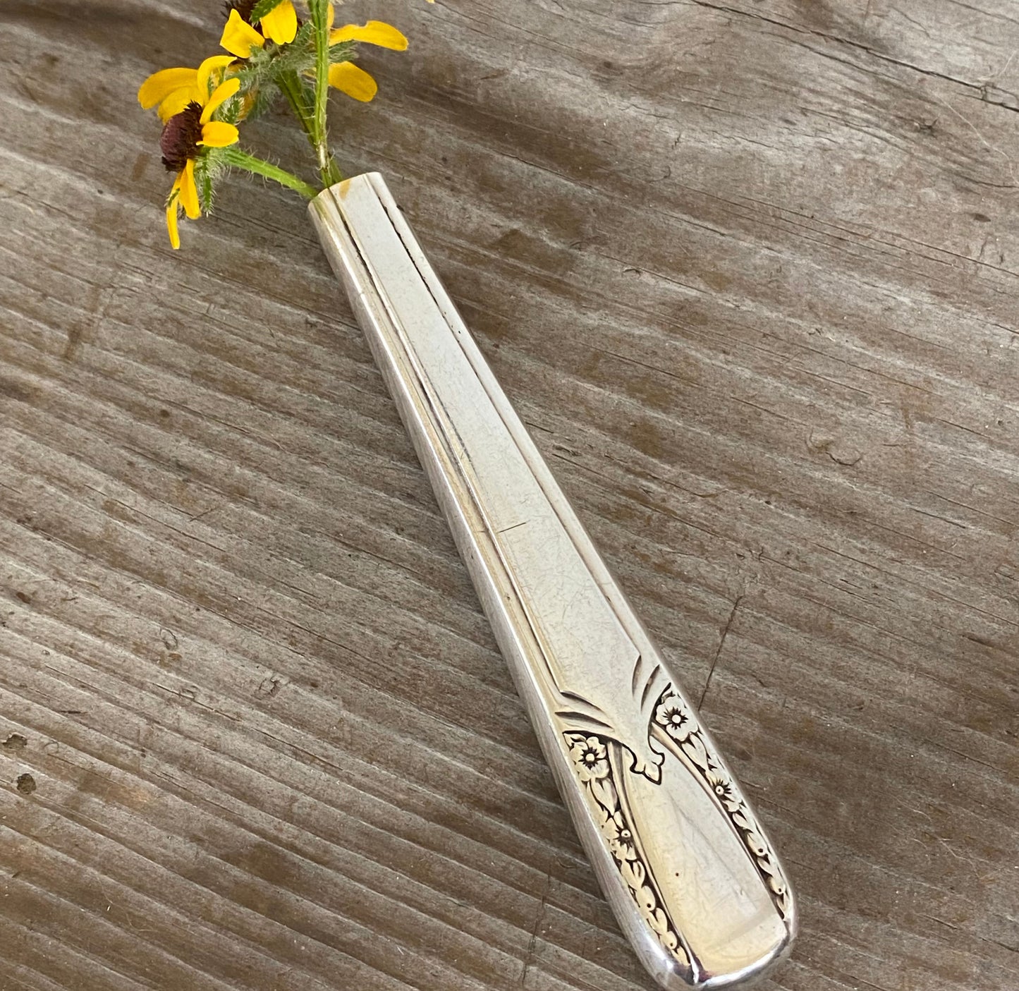 Knife Vase with Suction Cup - TALISMAN
