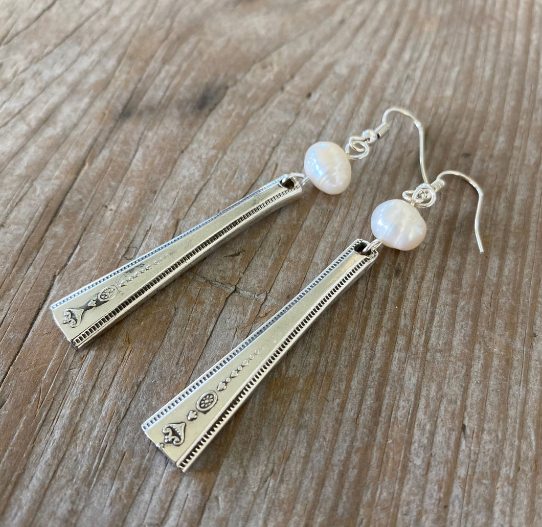 Fork Earrings - GROSVENOR - Cultured Pearl - #5246