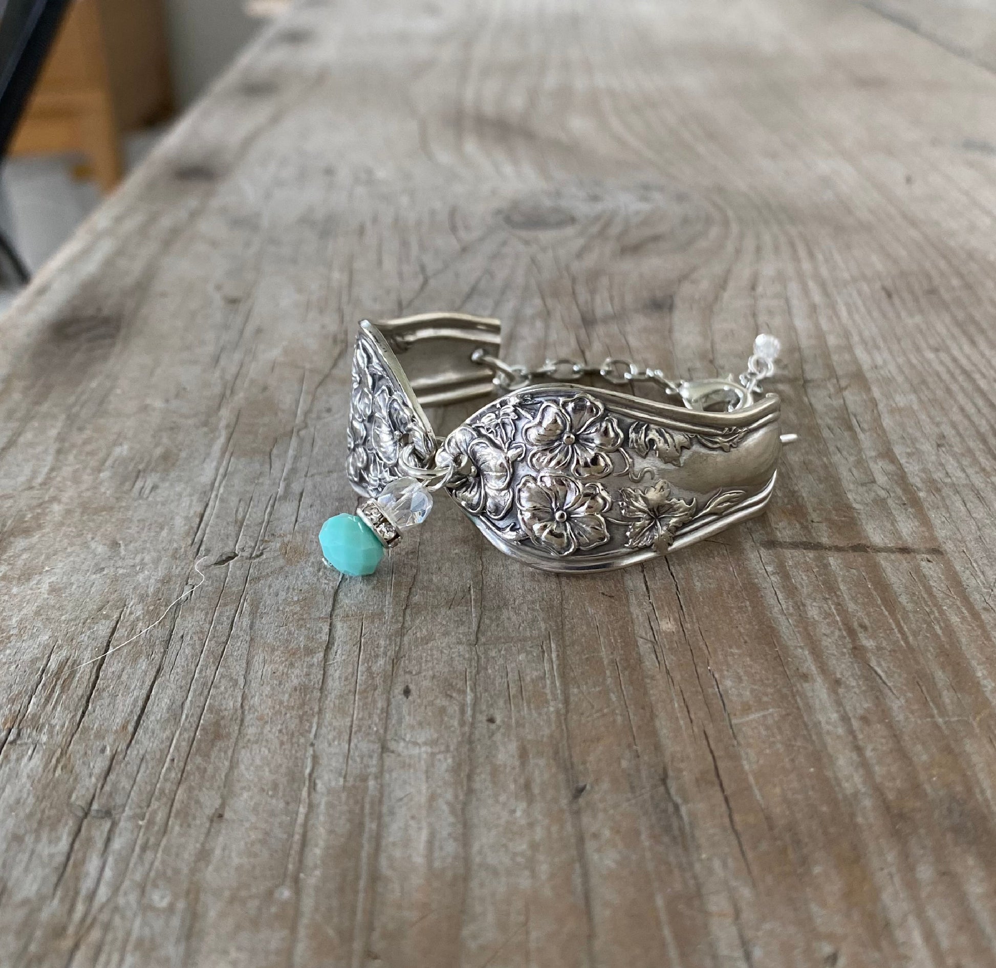 Handcrafted 1913 Fairfield spoon link bracelet with jadeite faceted bead - premium upcycled vintage silverware artisan jewelry