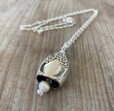 Knife Bell Necklace - Lady Densmore - #5352