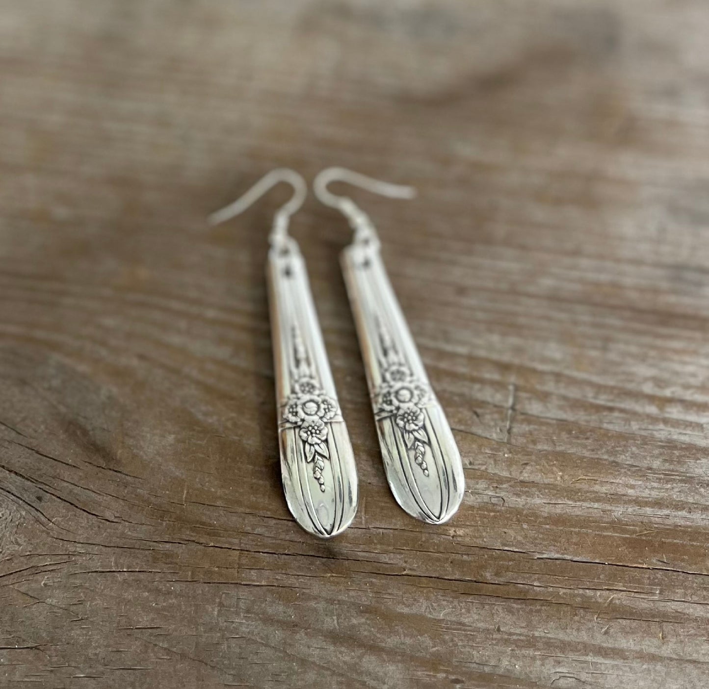 Spoon Earrings - TRIUMPH - #5527
