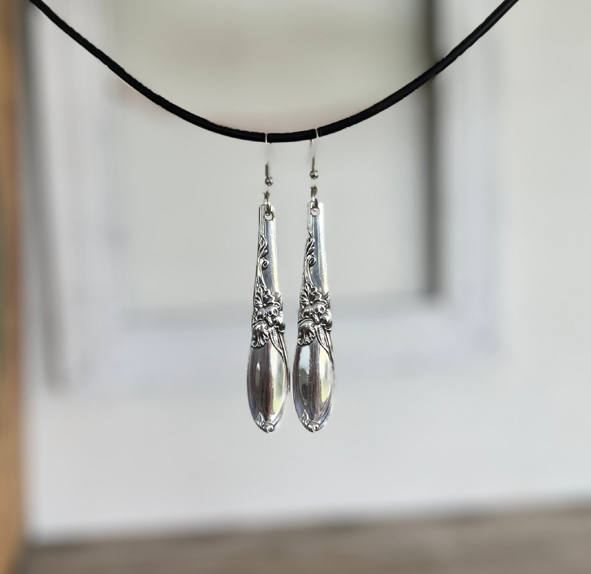 Teardrop-shaped White Orchid pattern spoon earrings, upcycled mid-century silverplate, 3.375 inches long