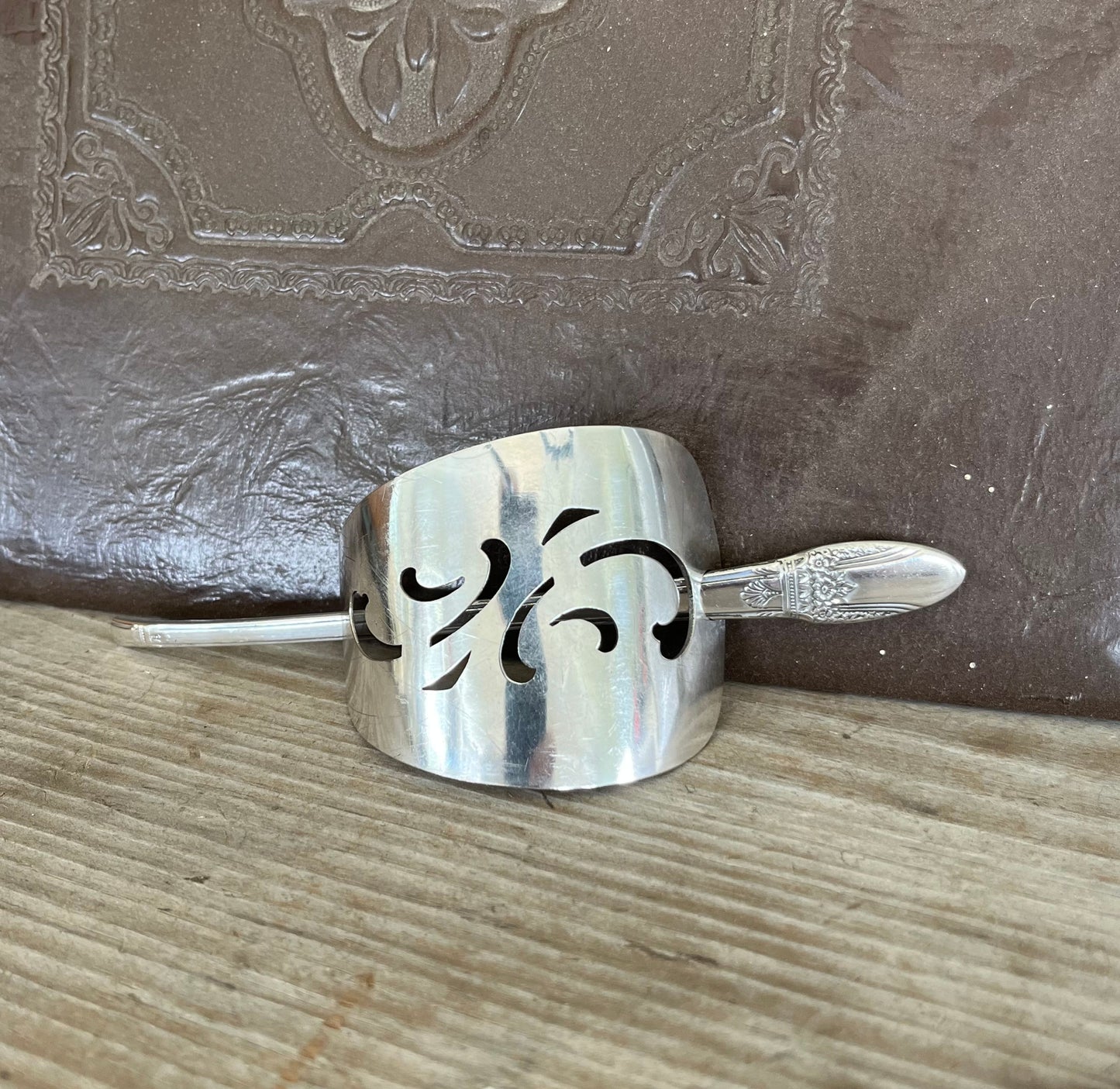 Cake Server Hair Barrette - FIRST LOVE - #5542