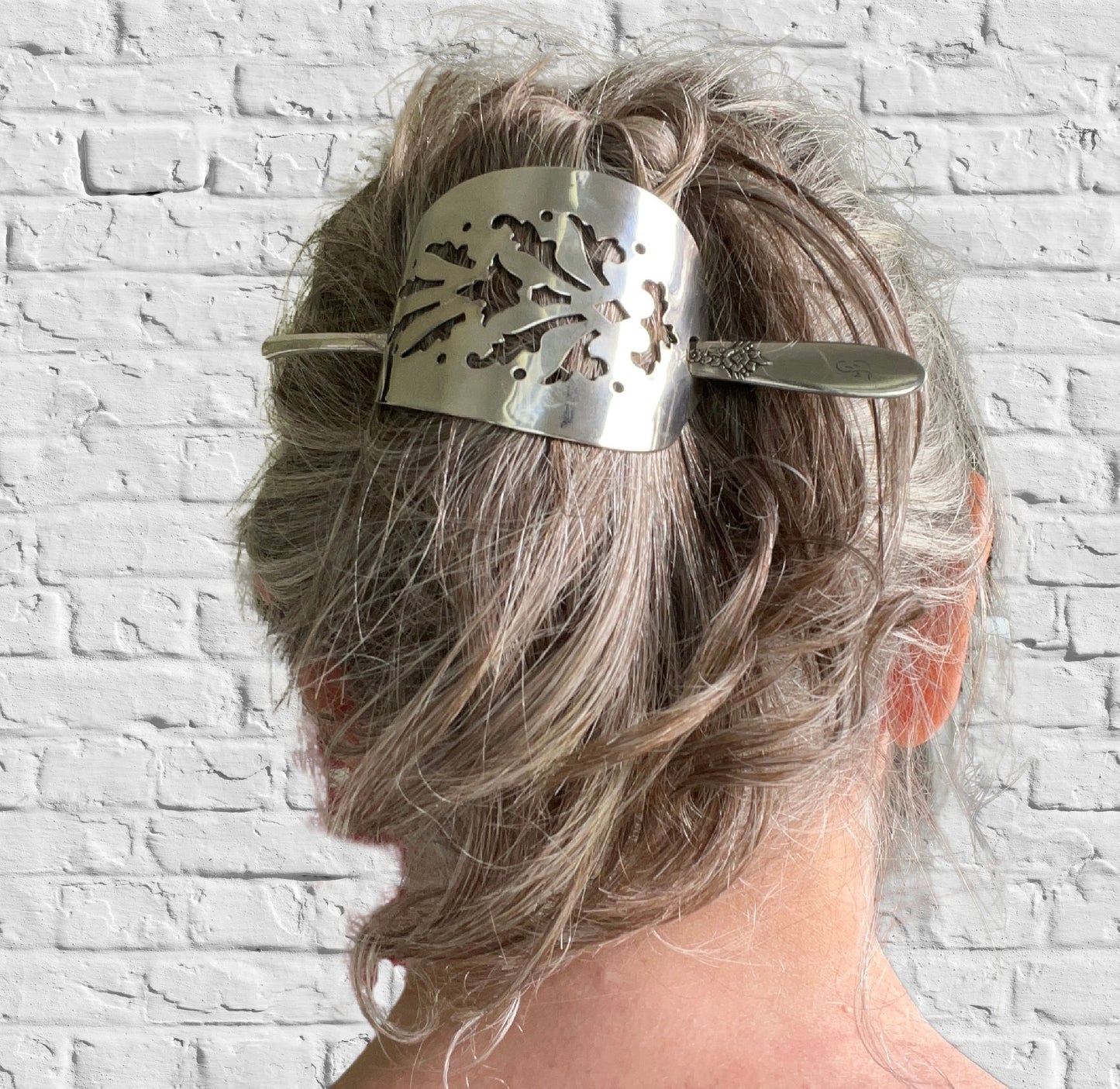 Cake Server Hair Barrette - FANTASY - #5543