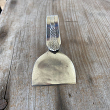 Ergonomic Spoon Cheese Knife - ALLURE - #5318