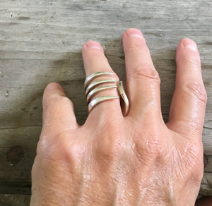 Size 7 fork ring shown on model hand