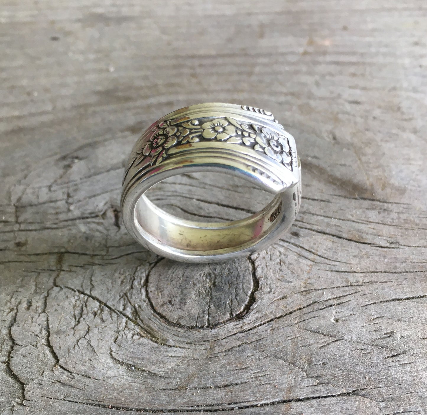 Fortune pattern spoon ring side view - Spoon Ring - handcrafted from upcycled vintage silverware - Laughing Frog Studio