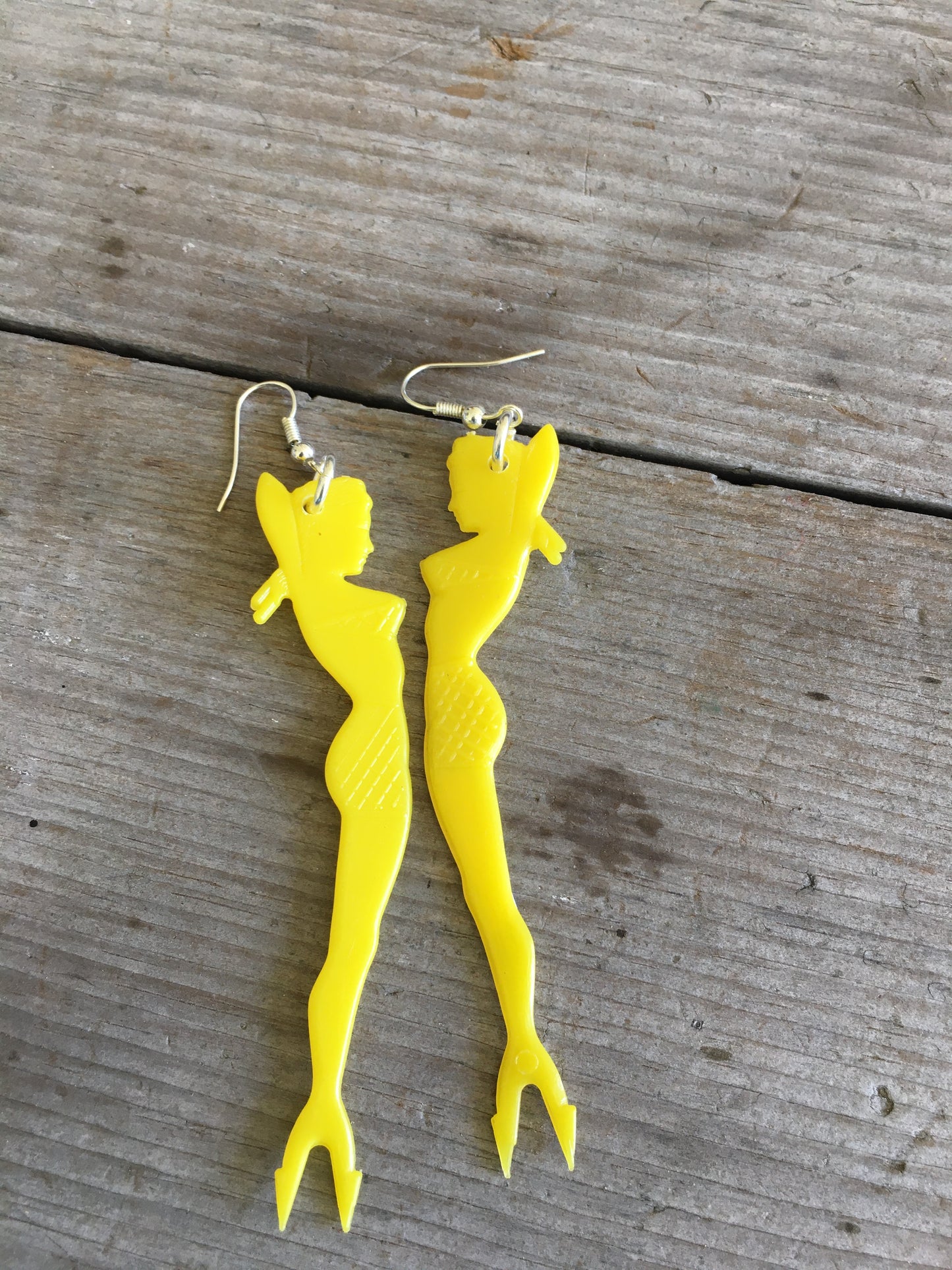 Yellow pinup girl cocktail fork earrings handcrafted from 1950s Soodhalter Plastics swizzle sticks