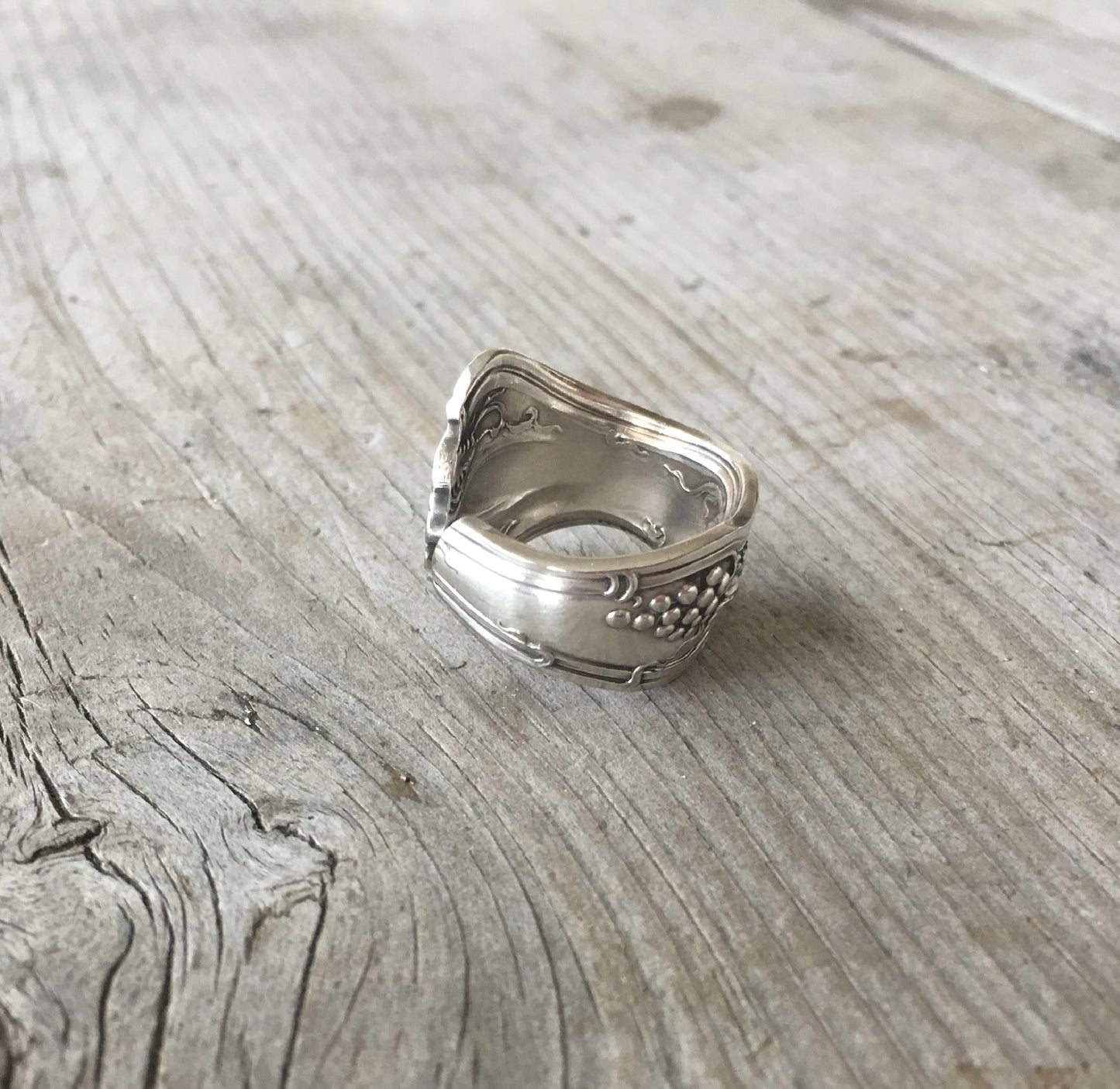 Spoon Ring - GRAPES - VINTAGE